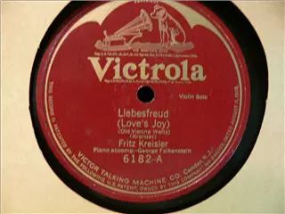 small_victrola 6182 a.webp